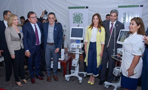 Pediátrico de Acosta Ñu recibe equipamientos de alta gama