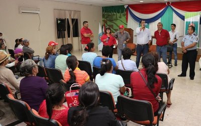 Buscan regularizar tierras para unas 100 familias en Caazapá - ADN Paraguayo