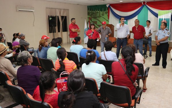 Buscan regularizar tierras para unas 100 familias en Caazapá - ADN Paraguayo