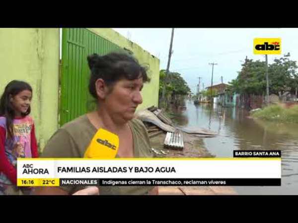 Barrio santa Ana: familias aisladas y bajo agua - Tv - ABC Color