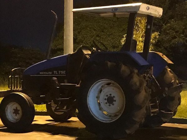 Incautan tractor ingresado de contrabando en Pedro Juan Caballero