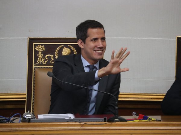 Asamblea Constituyente aprueba continuar enjuiciamiento a Guaidó