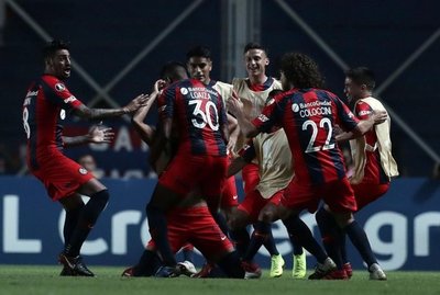 El Santo de la Libertadores - Deportes - ABC Color
