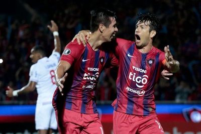 Cerro Porteño, con medio pie en octavos de final