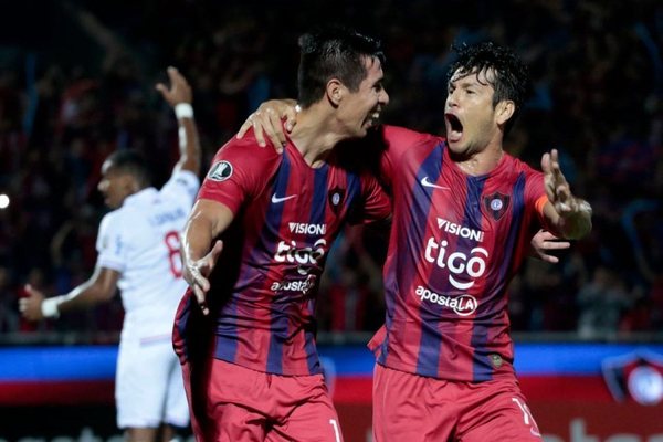 Cerro Porteño, con medio pie en octavos de final