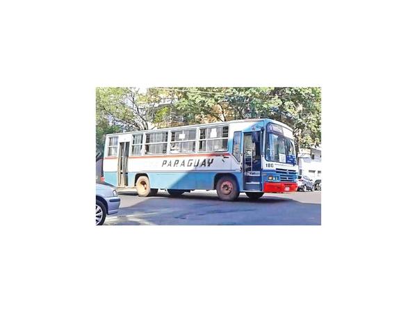 Línea 9-3 deja ramal Asunción Lambaré y gente urge servicio