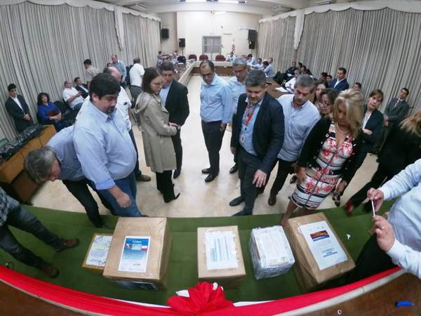 Realizan apertura de ofertas para la construcción de la Costanera Sur - ADN Paraguayo