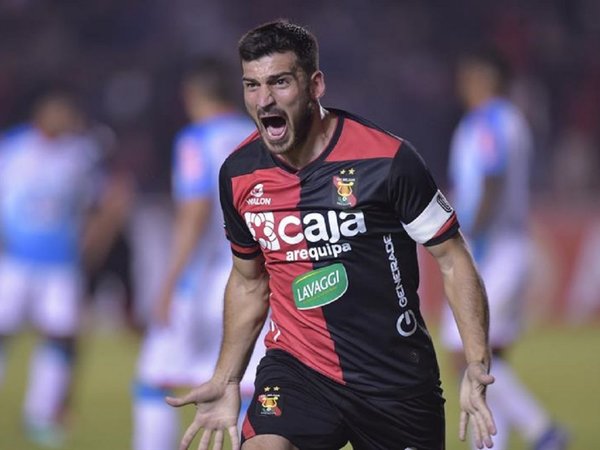 Melgar recupera opciones y Junior compromete su futuro