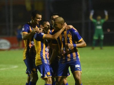 Luqueño triunfa y suma puntos vitales | Paraguay en Noticias 