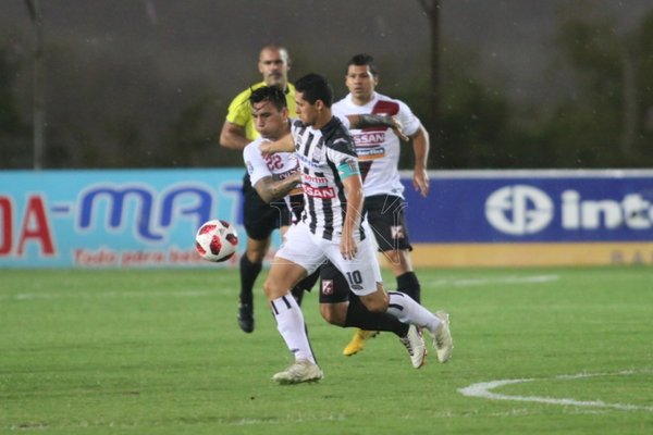 River Plate recibe a Santaní