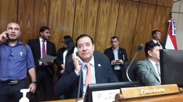 Kattya demandará a Cuevas por no incluir sus proyectos
                     | Paraguay en Noticias 