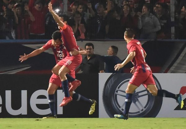 Las rachas del Ciclón - Deportes - ABC Color
