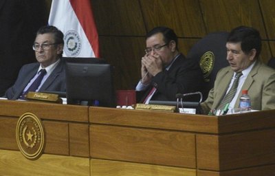 Caso Cuevas: piden más celeridad para responder informes - 730am - ABC Color
