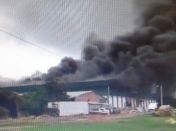 Incendio en el frigorífico Chorti de Loma Plata - ADN Paraguayo