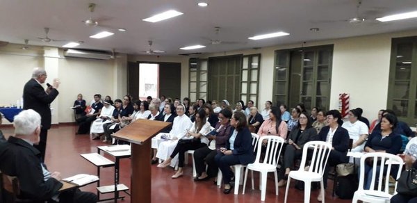 Iglesia Católica pedirá que le devuelvan rubros docentes - Nacionales - ABC Color