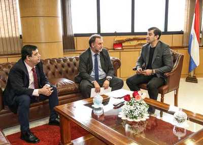 Buscan un consenso más ambicioso con empresarios - ADN Paraguayo