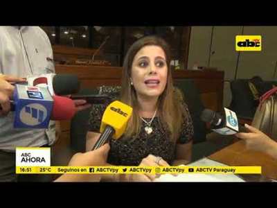 Cuevas intenta blanquearse - Tv - ABC Color