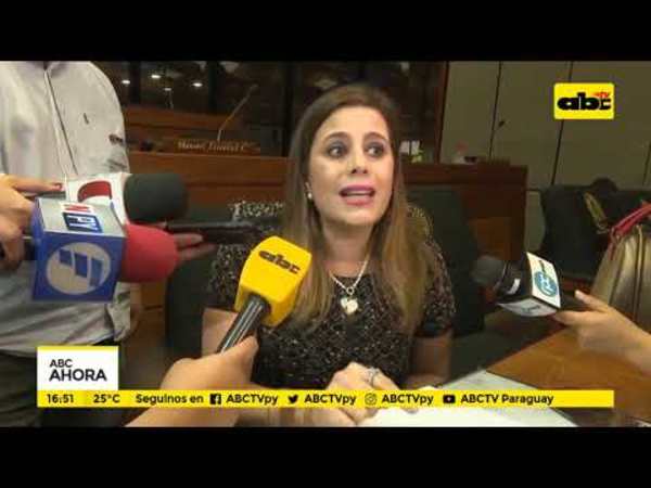 Cuevas intenta blanquearse - Tv - ABC Color