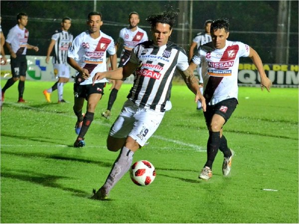 Abren la fecha 14 en los Jardines | Paraguay en Noticias