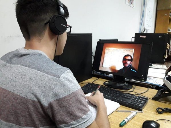 Hablar el idioma inglés, una llave que abre paso a las oportunidades - Periodismo Joven - ABC Color