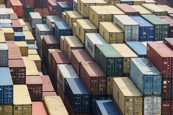 Gremio preocupado por caída de importaciones