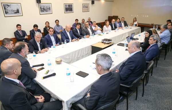 Cepal valora y apoya el proyecto de reforma fiscal en Paraguay | .::Agencia IP::.
