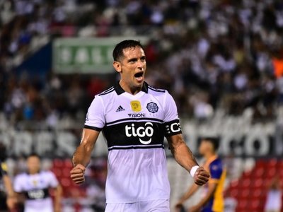 Busca imponer su sello copero