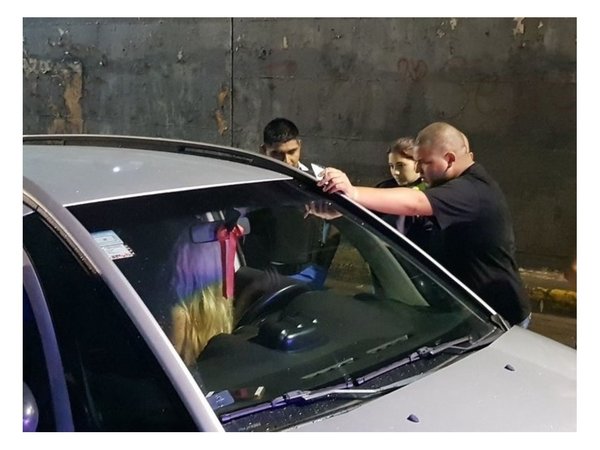 Conductora borracha se durmió con su bebé en brazos