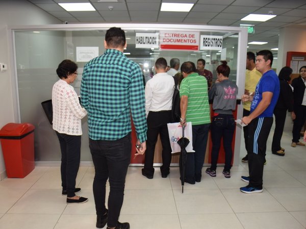 Muni de San Lo abrirá domingo para renovación de licencia