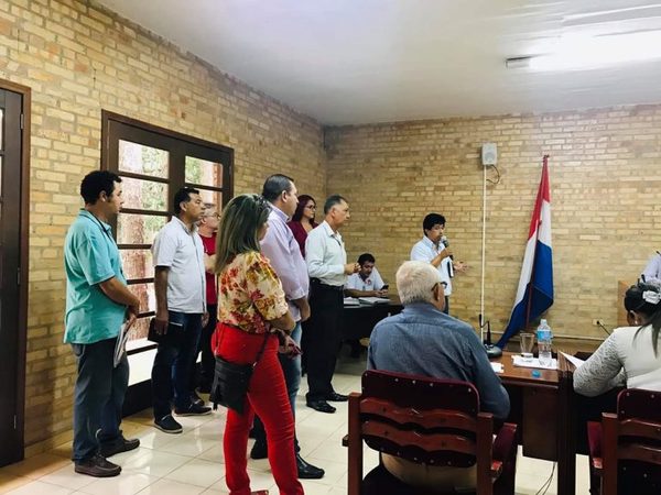 Pobladores de CDE se quejan por mal servicio de transporte público y falta de agua - ADN Paraguayo