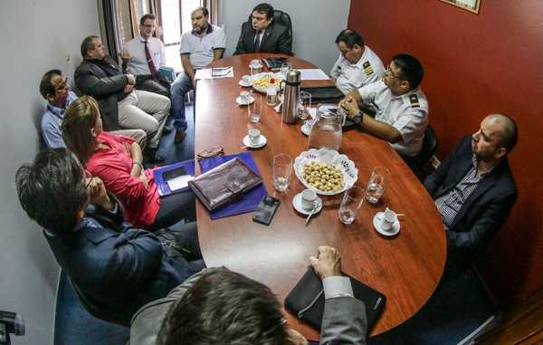 Mades tendrá este viernes primeros resultados en investigación sobre mortandad de peces | .::Agencia IP::.