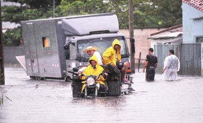 Falta de previsión en inundaciones, según Velazco | Paraguay en Noticias 