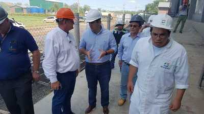 Ahora: Comitiva Presidencial se solidariza con Chortitzer