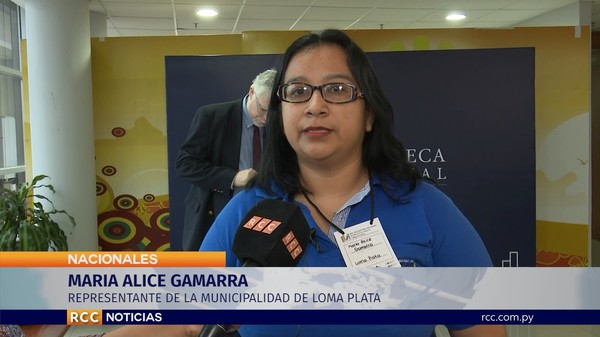 Loma Plata presente en Primer Encuentro de Bibliotecas Públicas