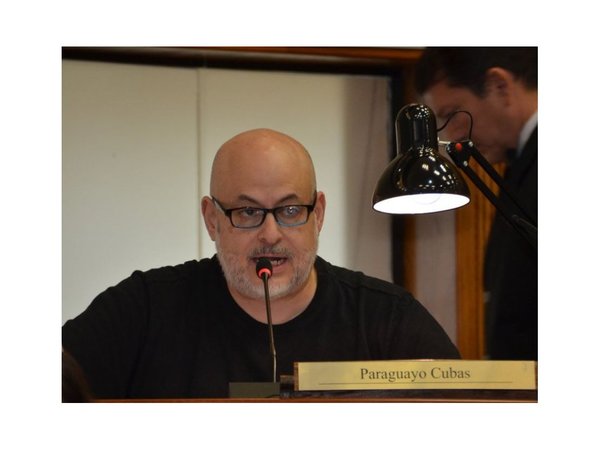 Payo trató de corruptos a senadores y Kalé propuso suspenderlo