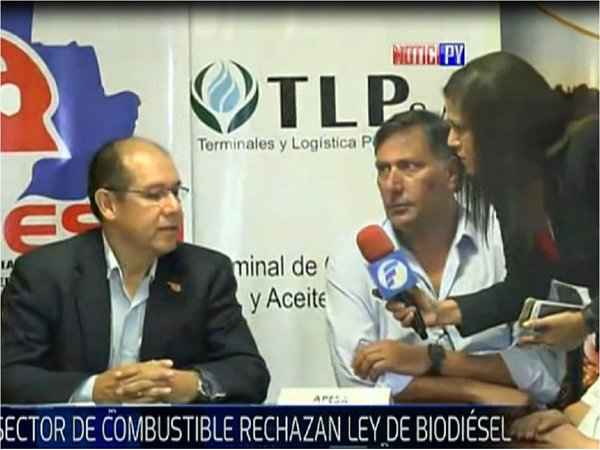 Sector privado rechaza proyecto de ley que encarecería el gasoil