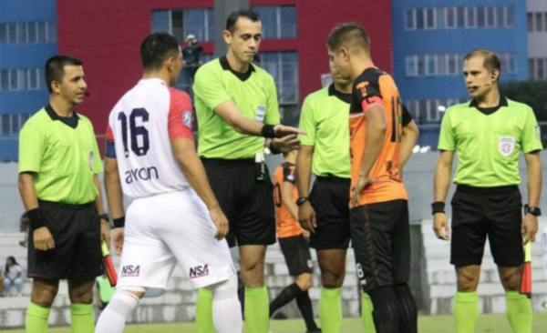 HOY / Sólo cinco juegos en la fecha 15