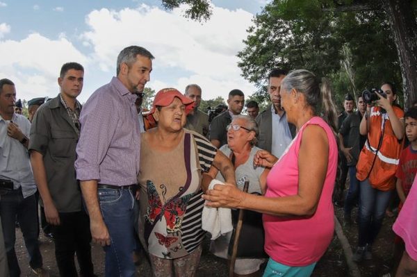Abdo propone mesa de diálogo para hallar solución definitiva a los damnificados » Ñanduti