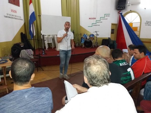 El fútbol como forma de reinserción | Paraguay en Noticias