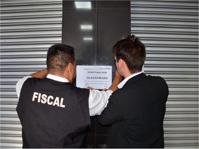 Clausuran shopping en Ciudad del Este por falta de documentaciones