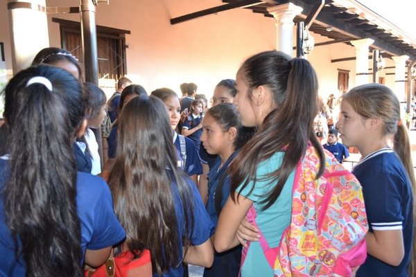 Sin docentes en varias instituciones de San Juan | Paraguay en Noticias 