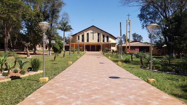 Separan a párroco de Curuguaty envuelto en escándalo | Paraguay en Noticias