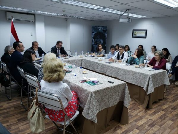 Participación ciudadana será clave en la transformación educativa » Ñanduti