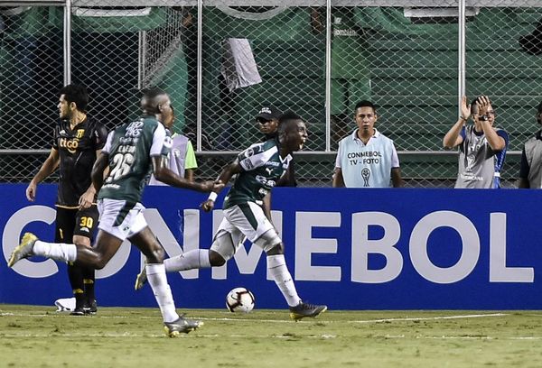 Guaraní vuelve con una derrota y tres expulsados