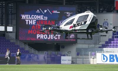 En Europa prueban con éxito el primer taxi dron