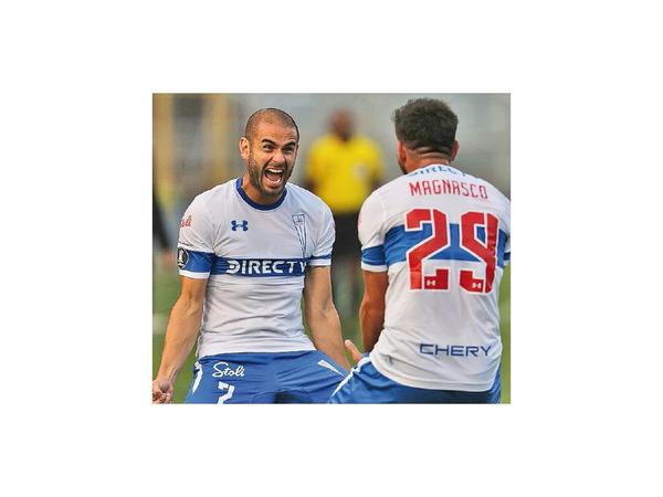 U. Católica derrota a Gremio en Santiago