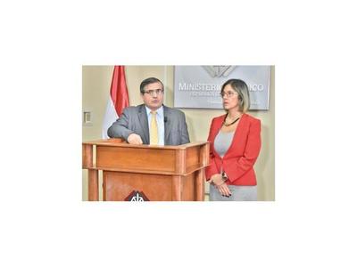 Fiscal ratifica amenaza y denuncia asalto a mano armada a su hija