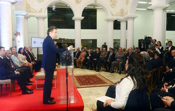 Invitan a promocionar en el extranjero la Expo 2019 - Edicion Impresa - ABC Color