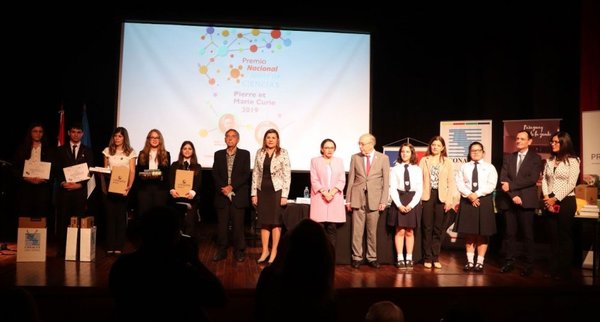 Premio de Ciencias “Pierre et Marie Curie” - Edicion Impresa - ABC Color