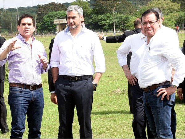 Presidente da guiño político a polémico titular de Diputados